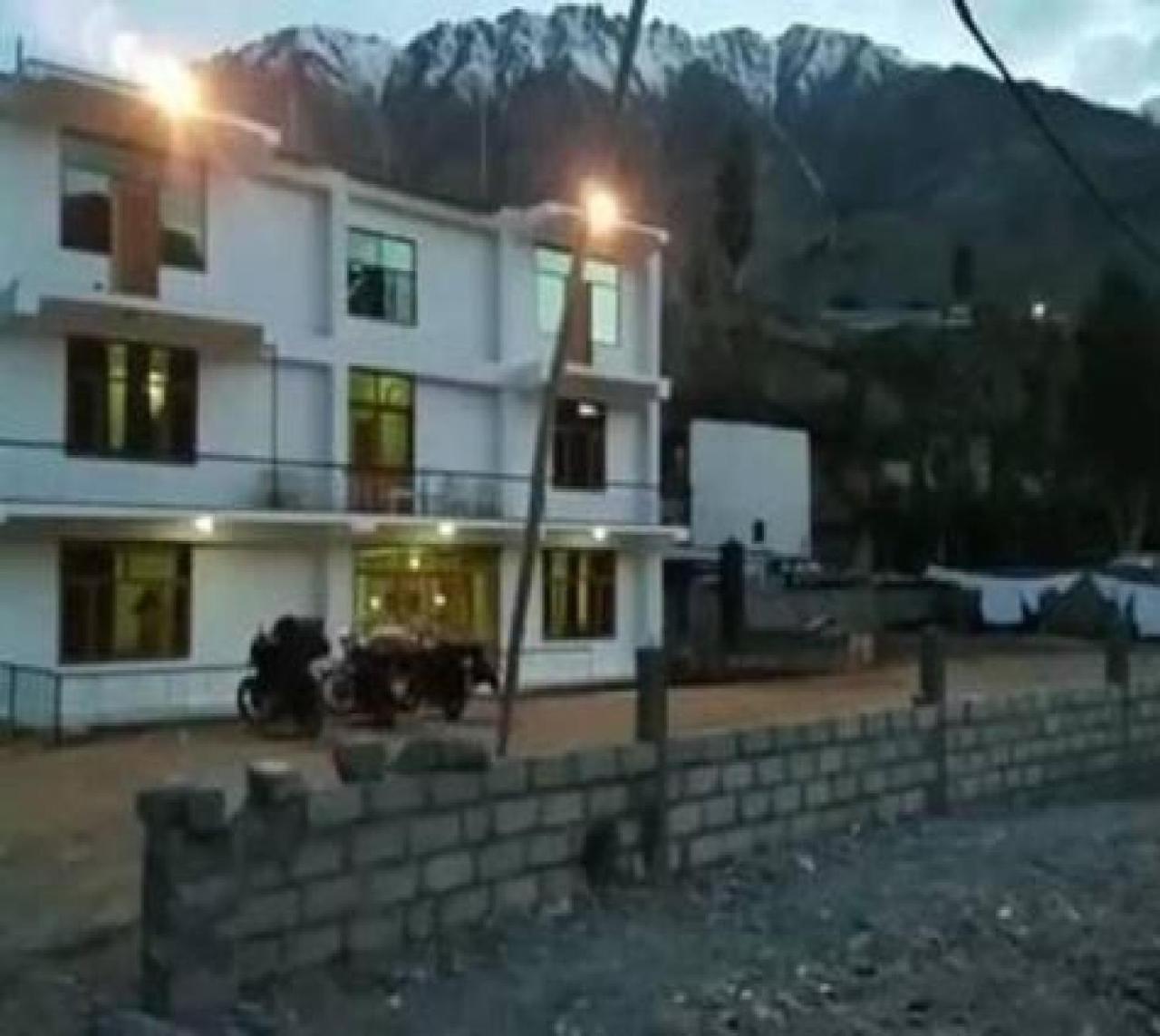 Hotel Suru View Kargil Exterior foto